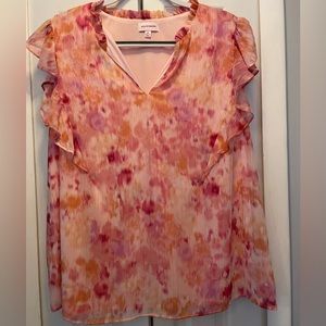 Pink flower print top